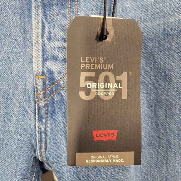 Levi's Premium 501 Original Cropped Women's Jeans Athens Slide Medium Wash Sz 32 - Picture 4 of 9